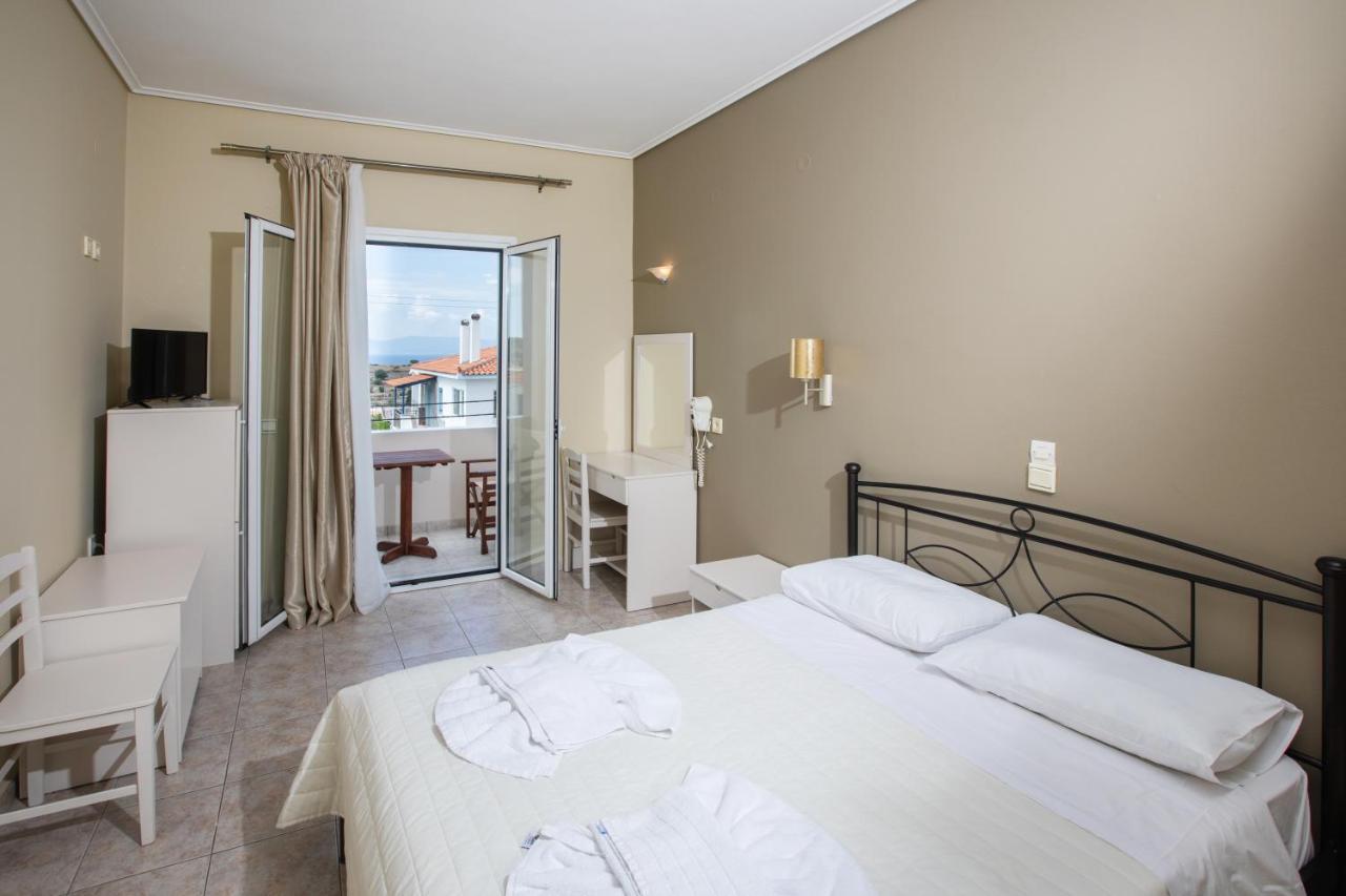 Hotel Venetia Perdika  Ngoại thất bức ảnh