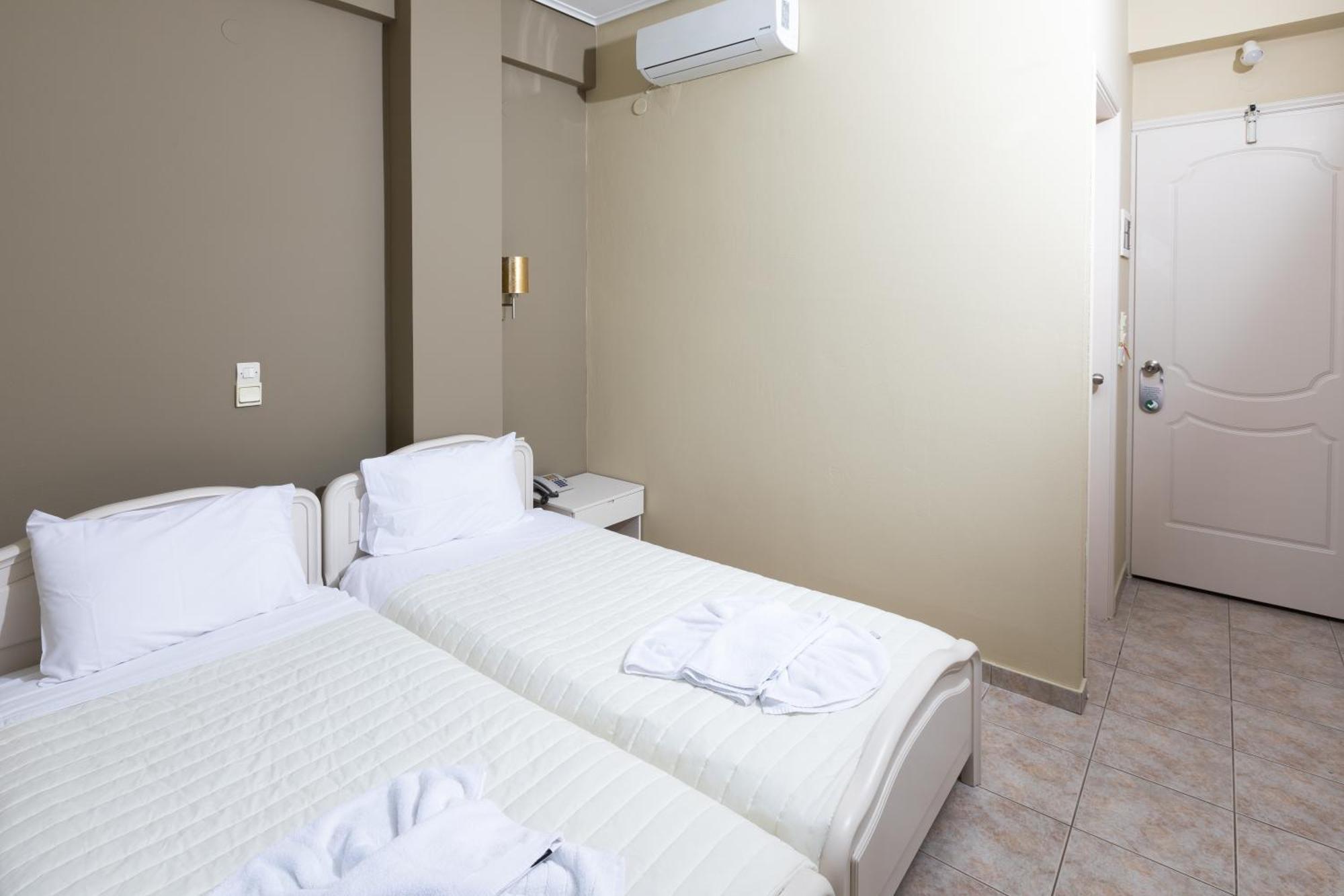 Hotel Venetia Perdika  Ngoại thất bức ảnh