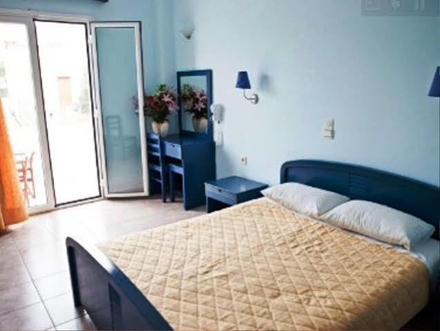 Hotel Venetia Perdika  Ngoại thất bức ảnh